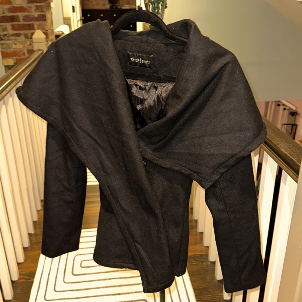 Slouchy wool-like fabric jacket from WHBM for a sophisticated fall look